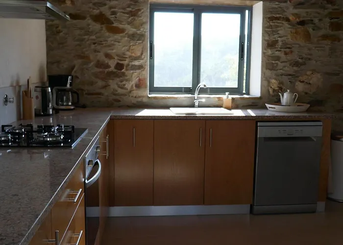 Casa Laranjeira Vale de Carneiro